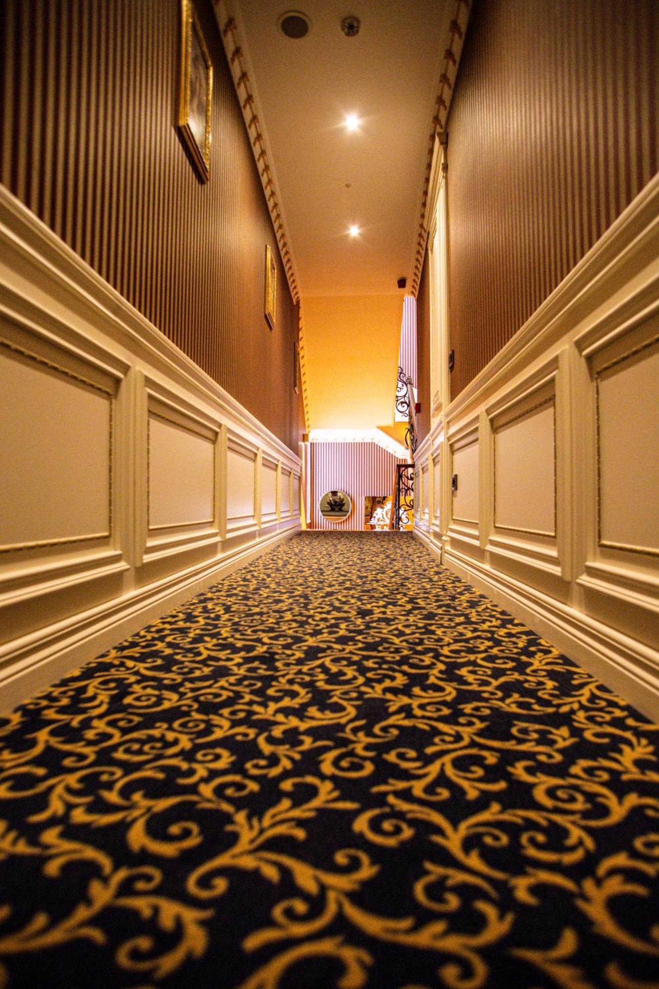 Envy Hotel Дуррес Экстерьер фото