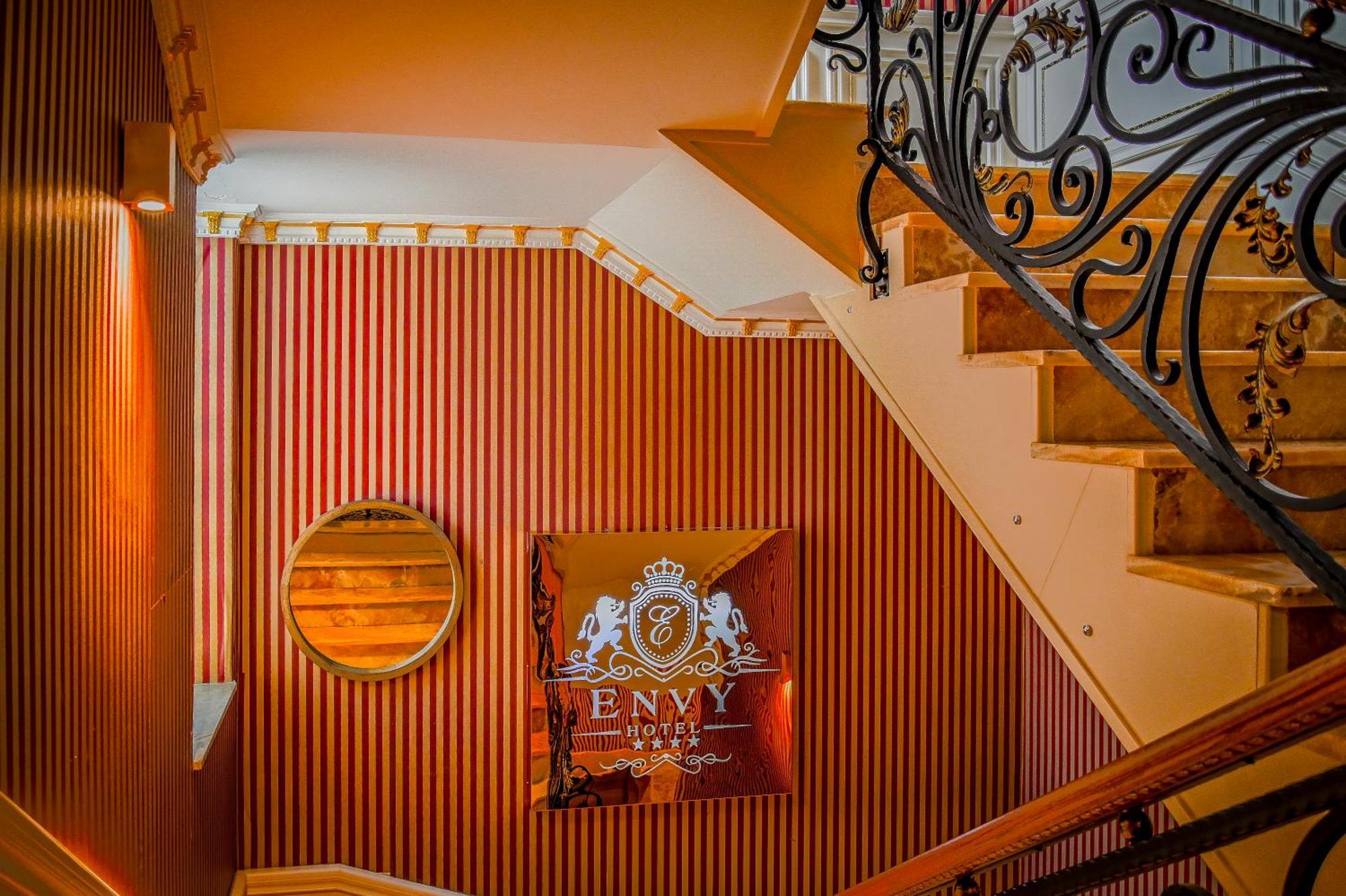 Envy Hotel Дуррес Экстерьер фото
